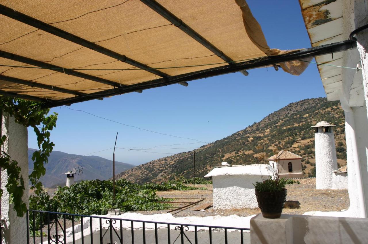 Apartamentos Y Casas Rurales Las Terrazas De La Alpujarra บูบิยอน ภายนอก รูปภาพ
