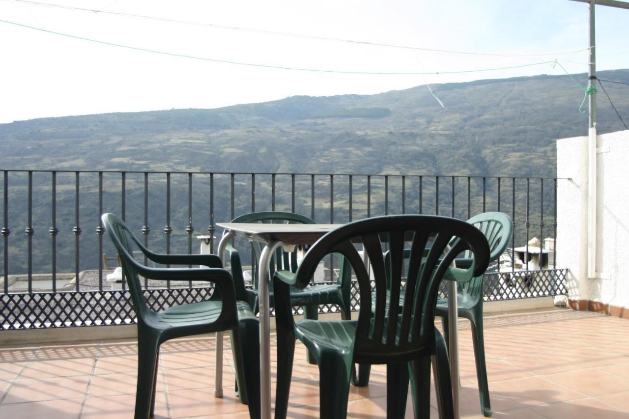 Apartamentos Y Casas Rurales Las Terrazas De La Alpujarra บูบิยอน ภายนอก รูปภาพ