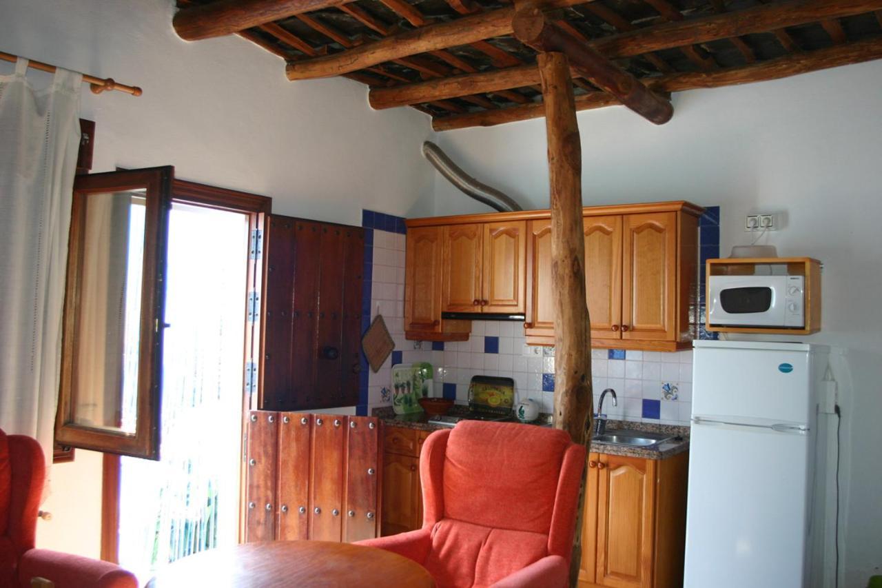 Apartamentos Y Casas Rurales Las Terrazas De La Alpujarra บูบิยอน ภายนอก รูปภาพ