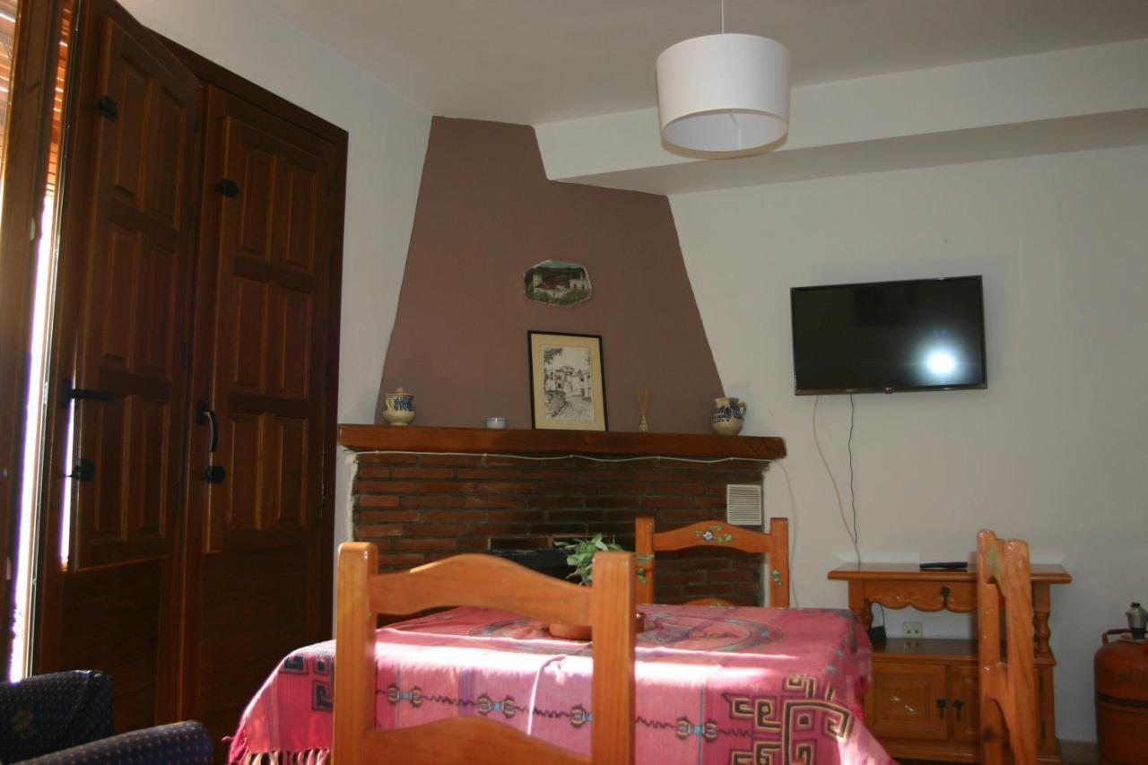 Apartamentos Y Casas Rurales Las Terrazas De La Alpujarra บูบิยอน ภายนอก รูปภาพ