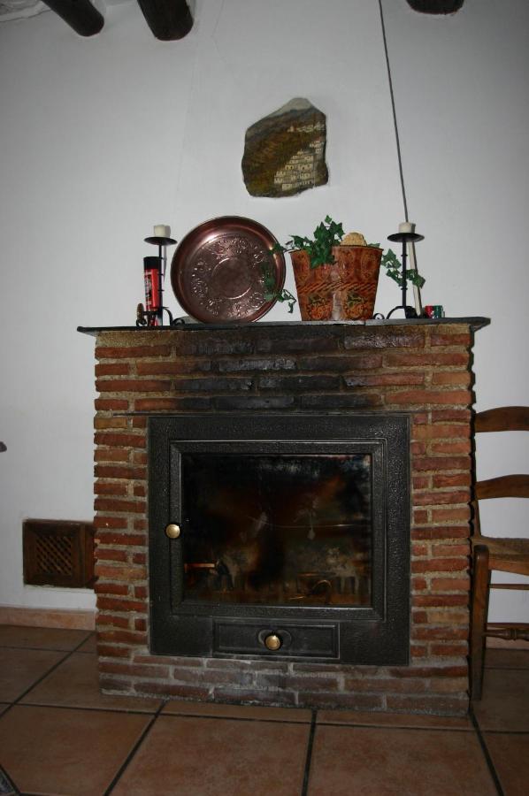 Apartamentos Y Casas Rurales Las Terrazas De La Alpujarra บูบิยอน ภายนอก รูปภาพ